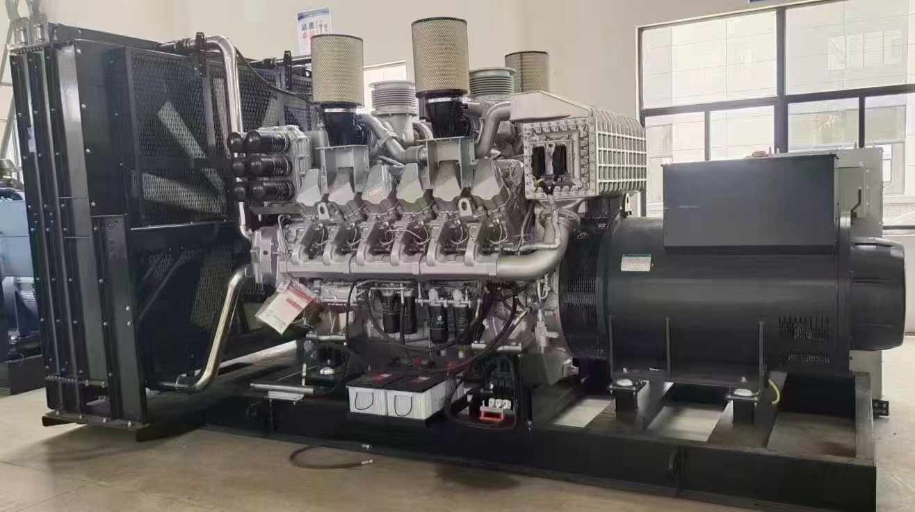 衡东800KW柴油发电机组可以带动多少kw的设备？